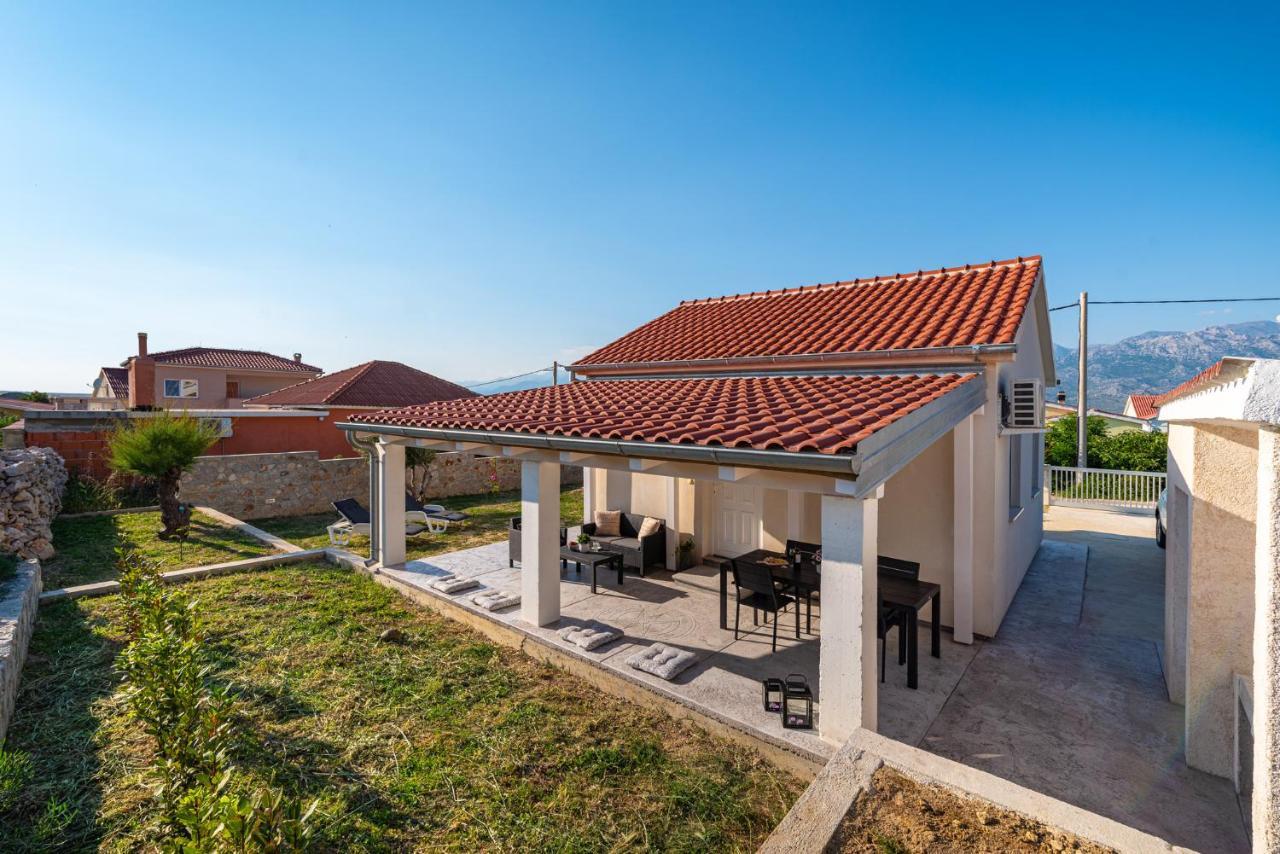 Holiday House Ventum Razanac Exterior photo